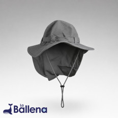 GORRO CON CUBRE NUCA Y VENTILACION GRIS